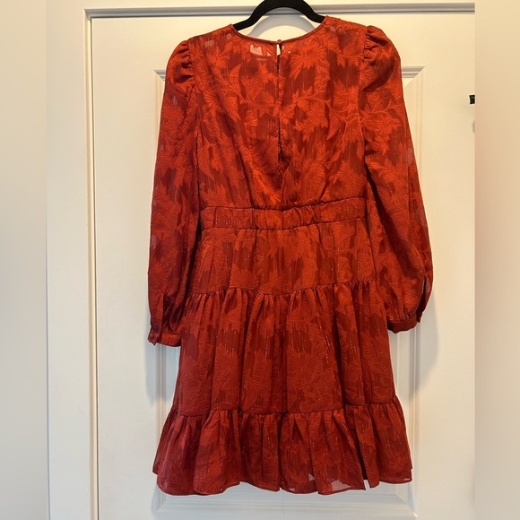 Eliza J Metallic Stripe Floral Jacquard Long Sleeve Chiffon Dress - Picture 7 of 8